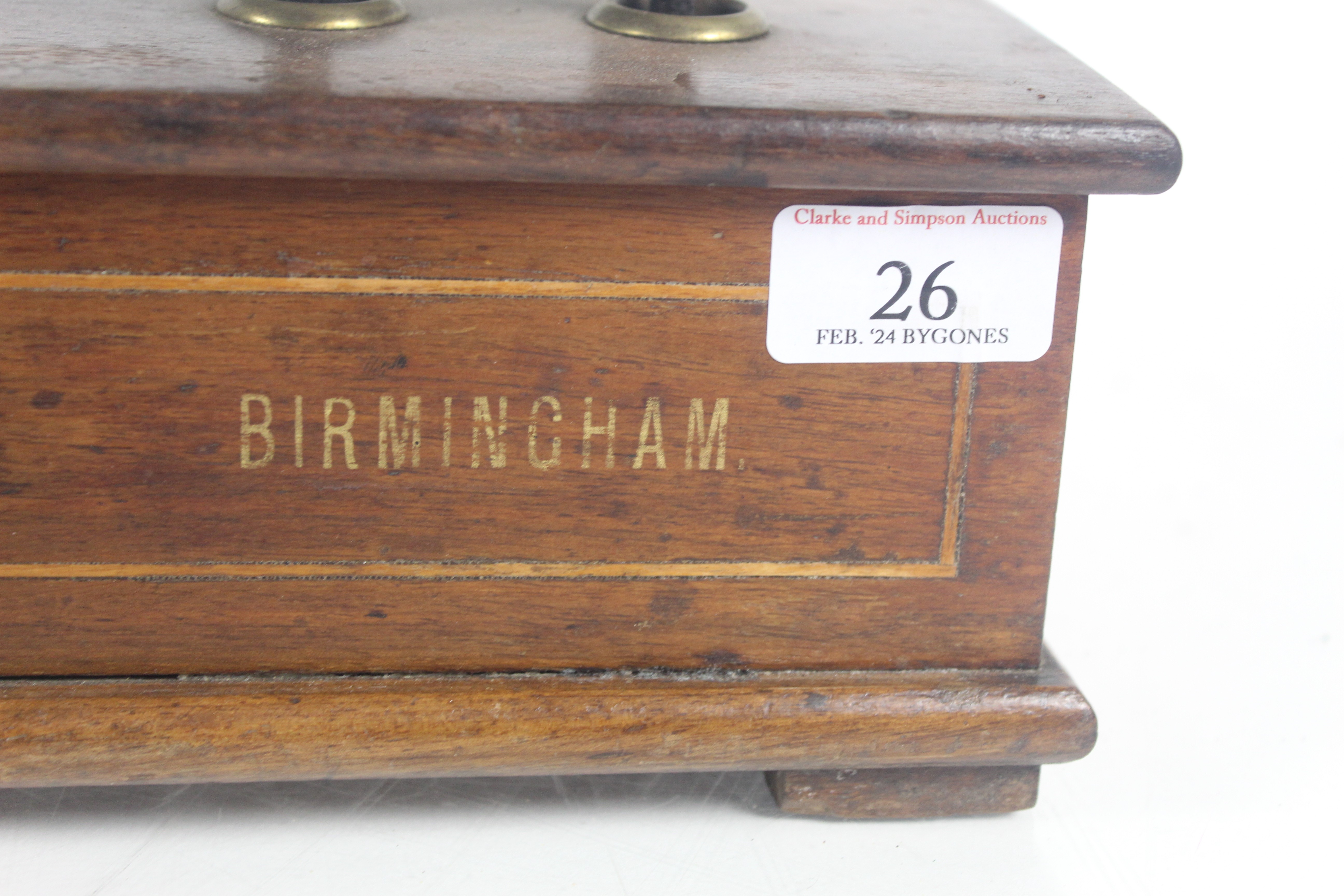 A wooden and brass W & T Avery Ltd. of Birmingham set of balance counters scales - Bild 4 aus 11