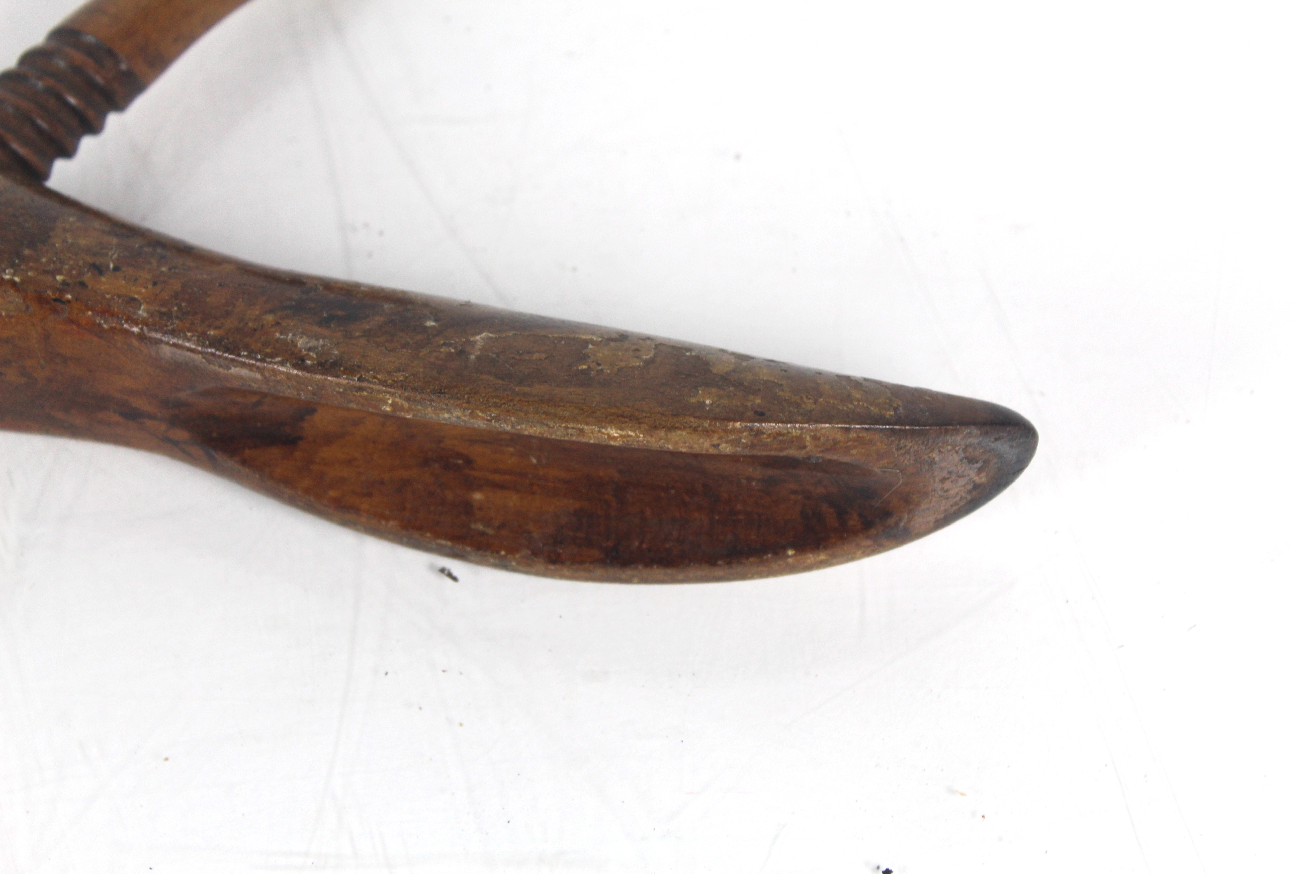 A pair of treen screw form shoe trees - Image 8 of 10