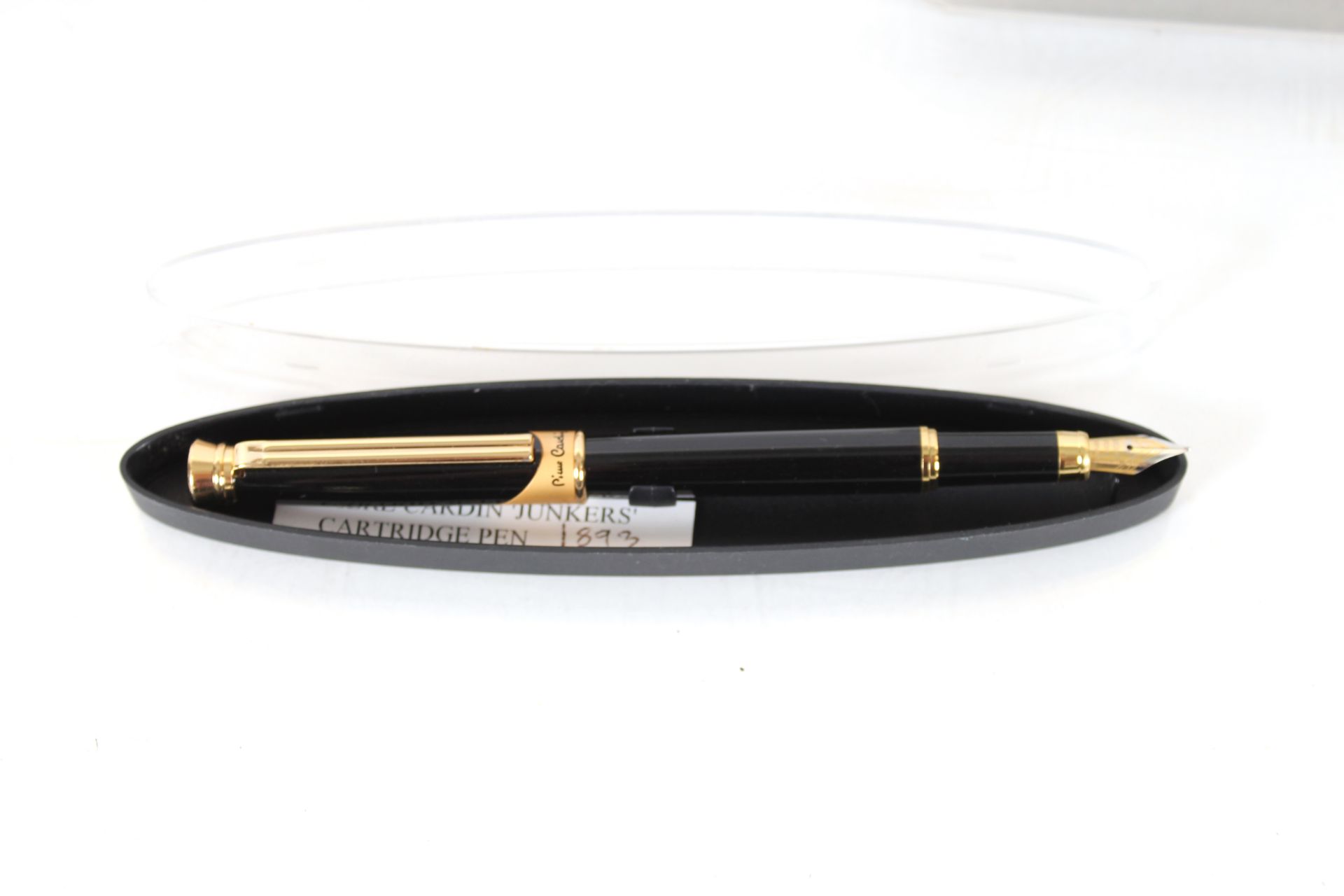 A cased Parker fountain pen, a further cased fountain pen, La Plume fountain pen in case, a - Image 2 of 6