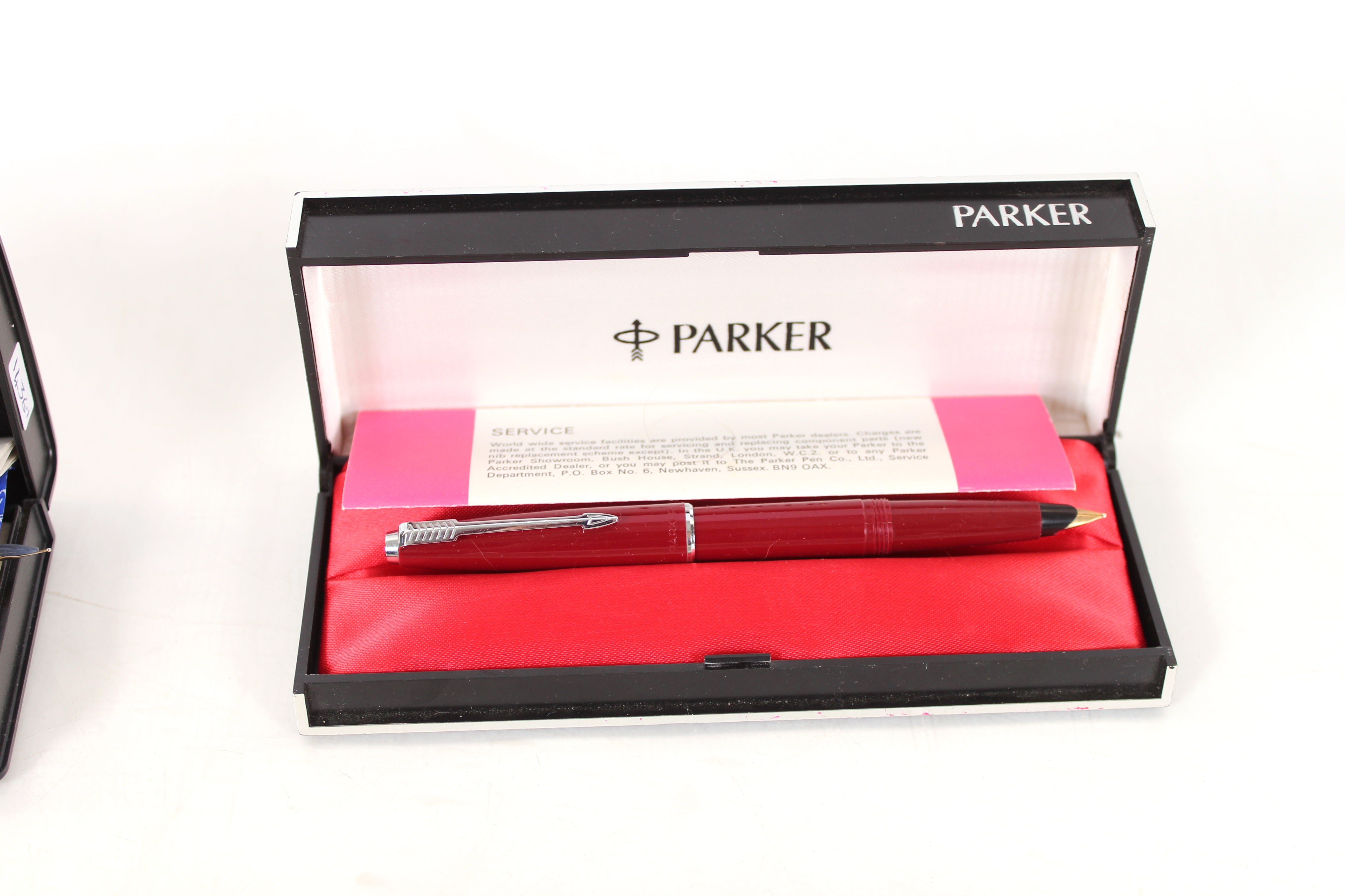 A cased Parker fountain pen and propelling pencil - Image 4 of 5