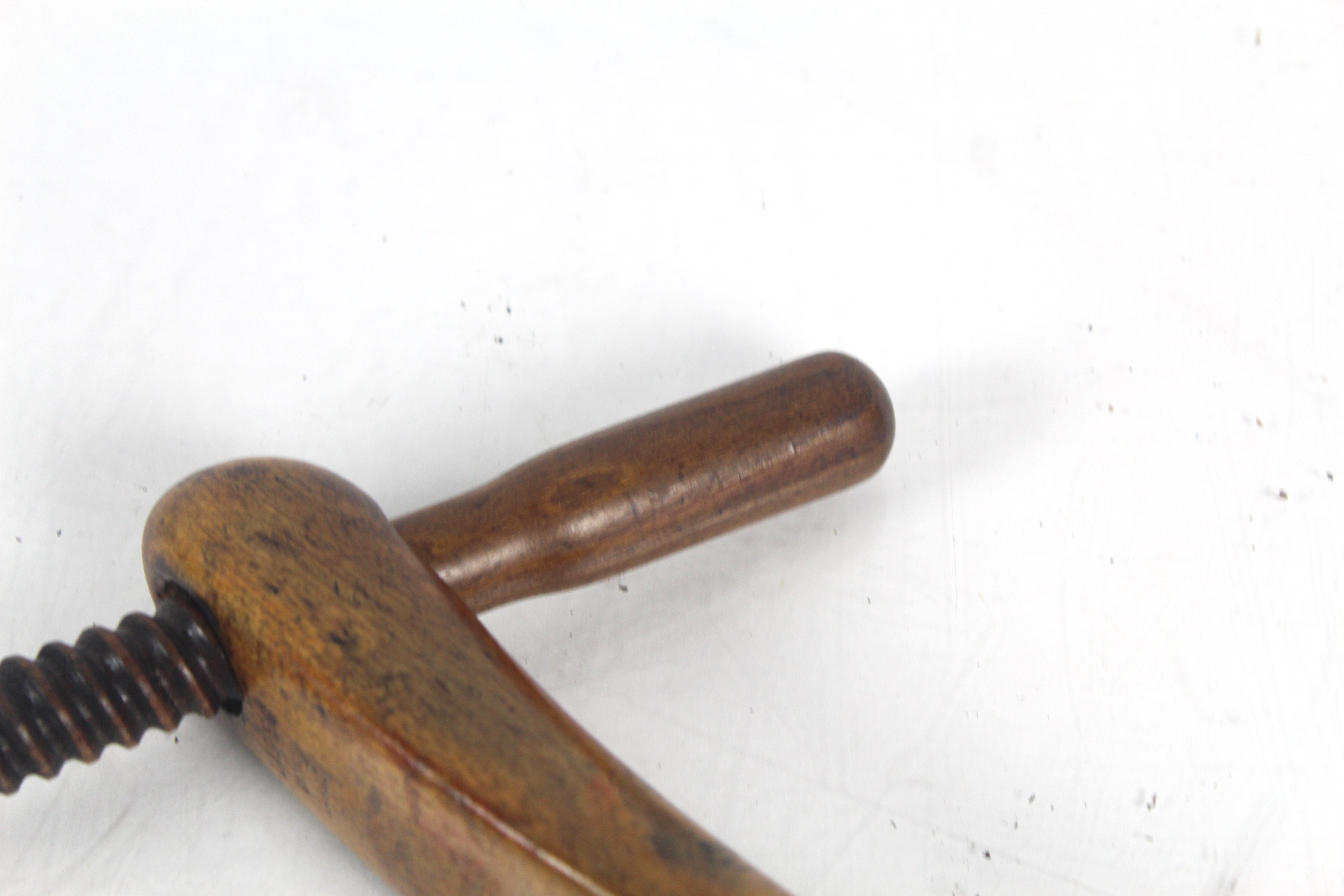 A pair of treen screw form shoe trees - Image 5 of 10