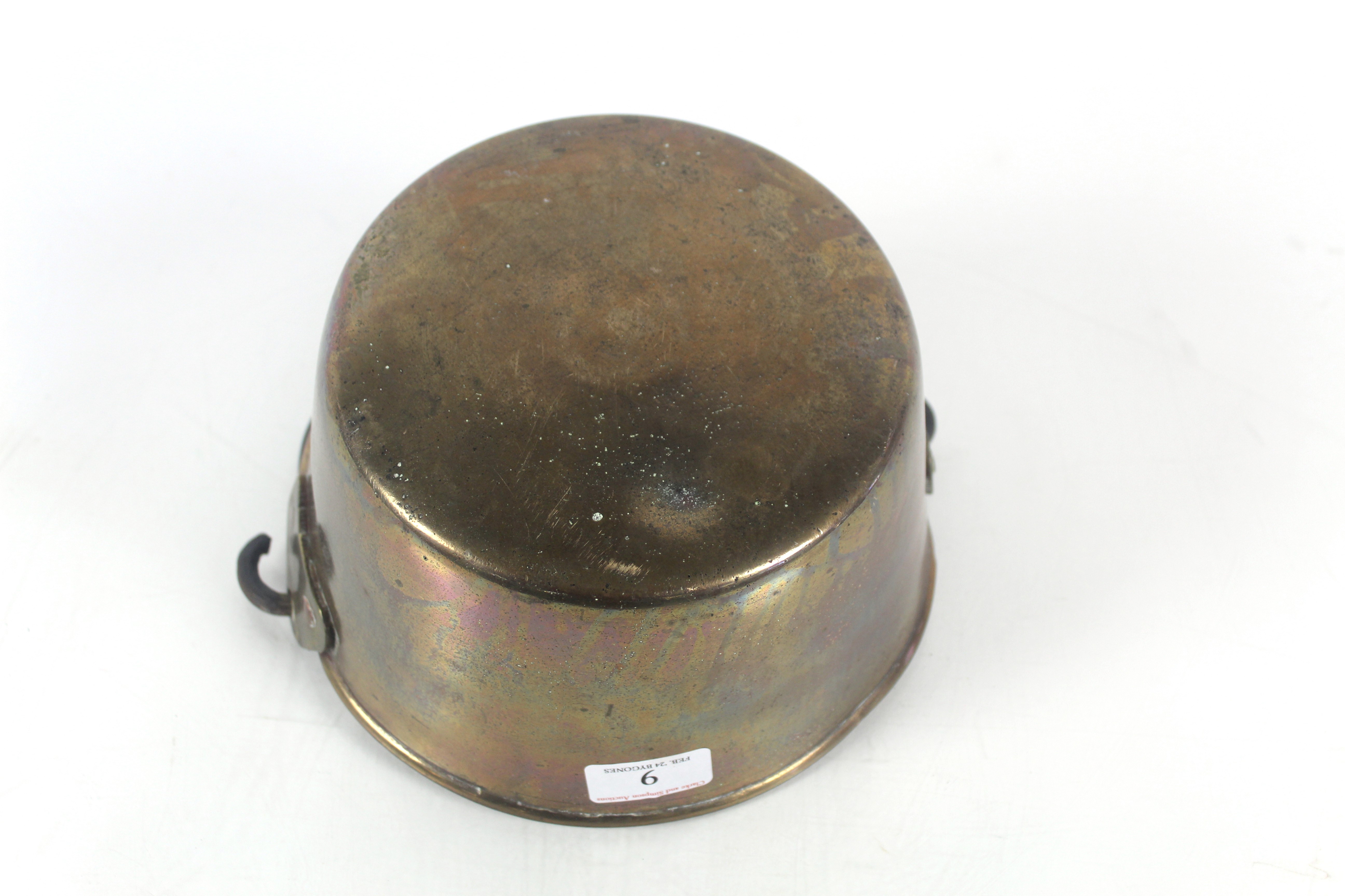 A brass jam pan with iron swing handle - Image 10 of 10