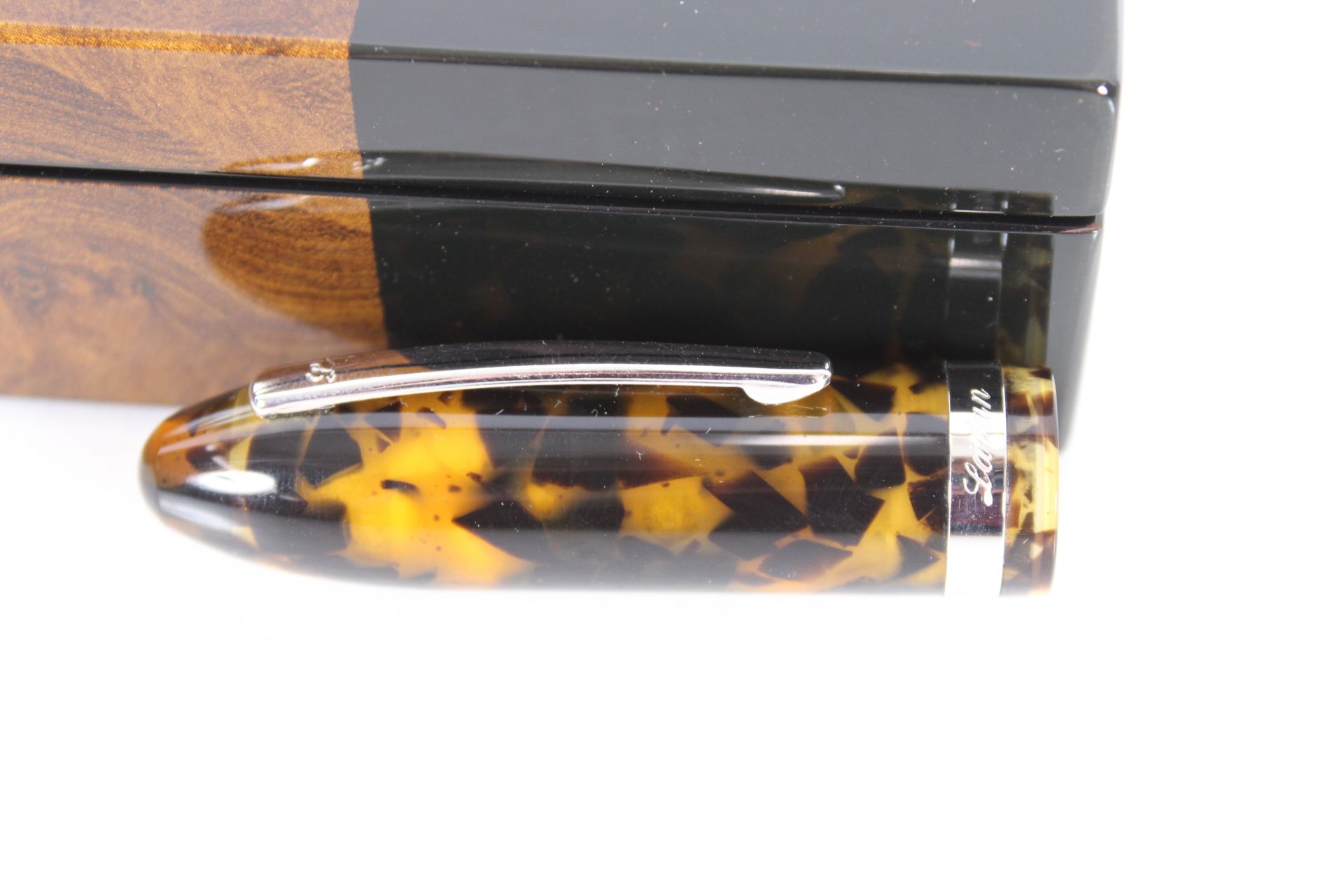 An as new boxed and cased Laban tortoiseshell desi - Image 4 of 5