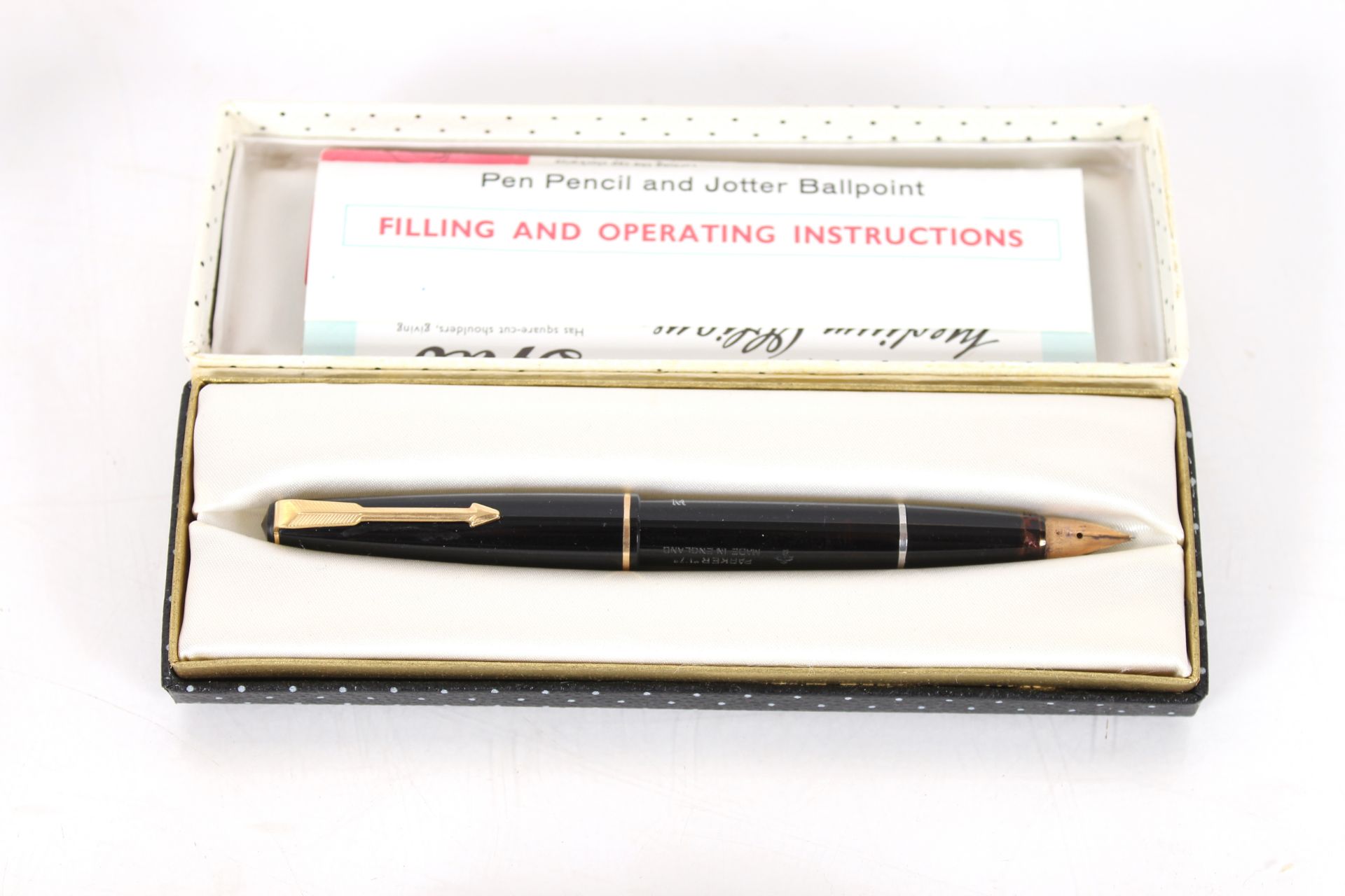 A cased Parker fountain pen, a further cased fountain pen, La Plume fountain pen in case, a - Image 4 of 6