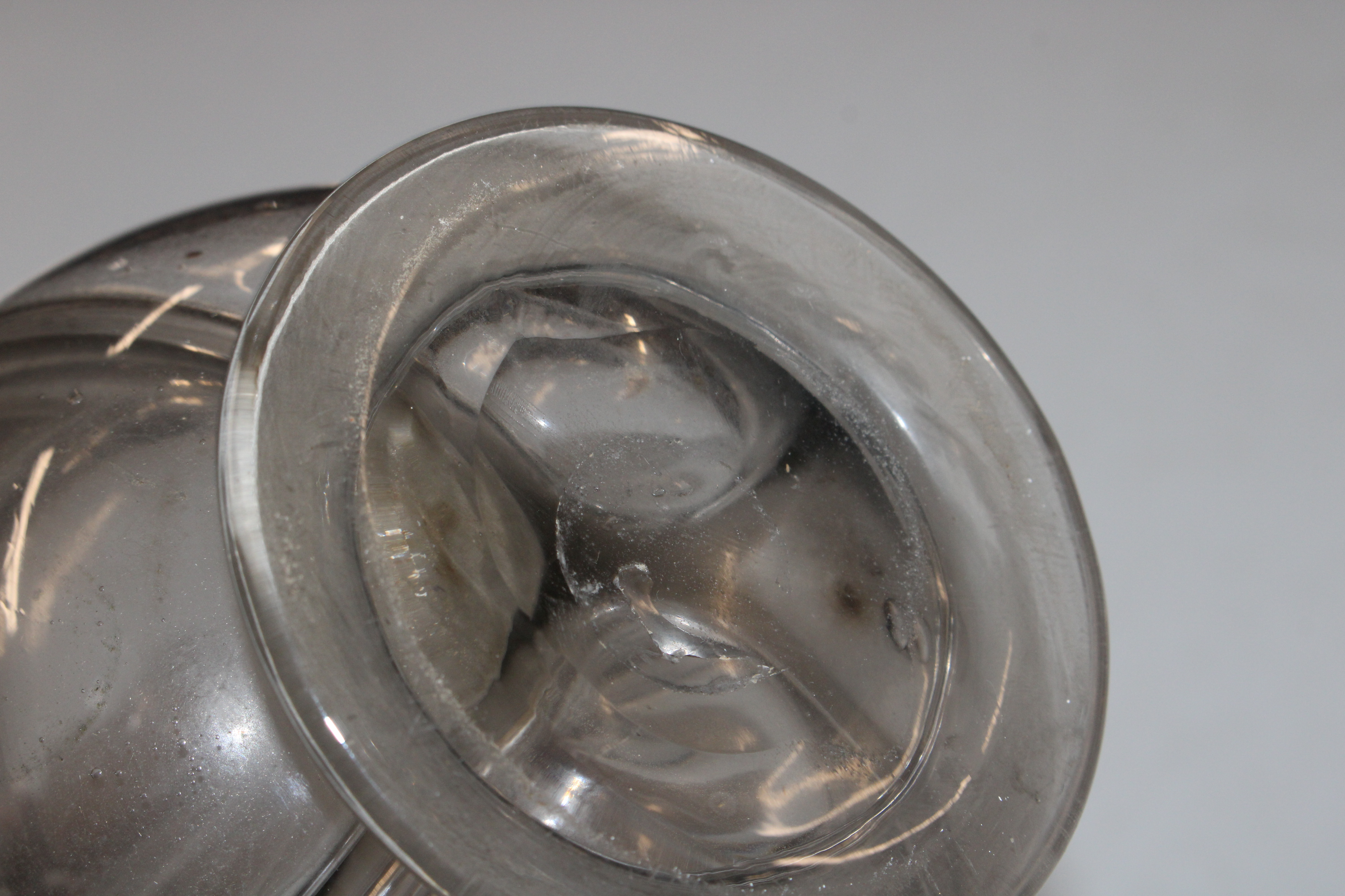 A glass four section decanter - Bild 6 aus 6