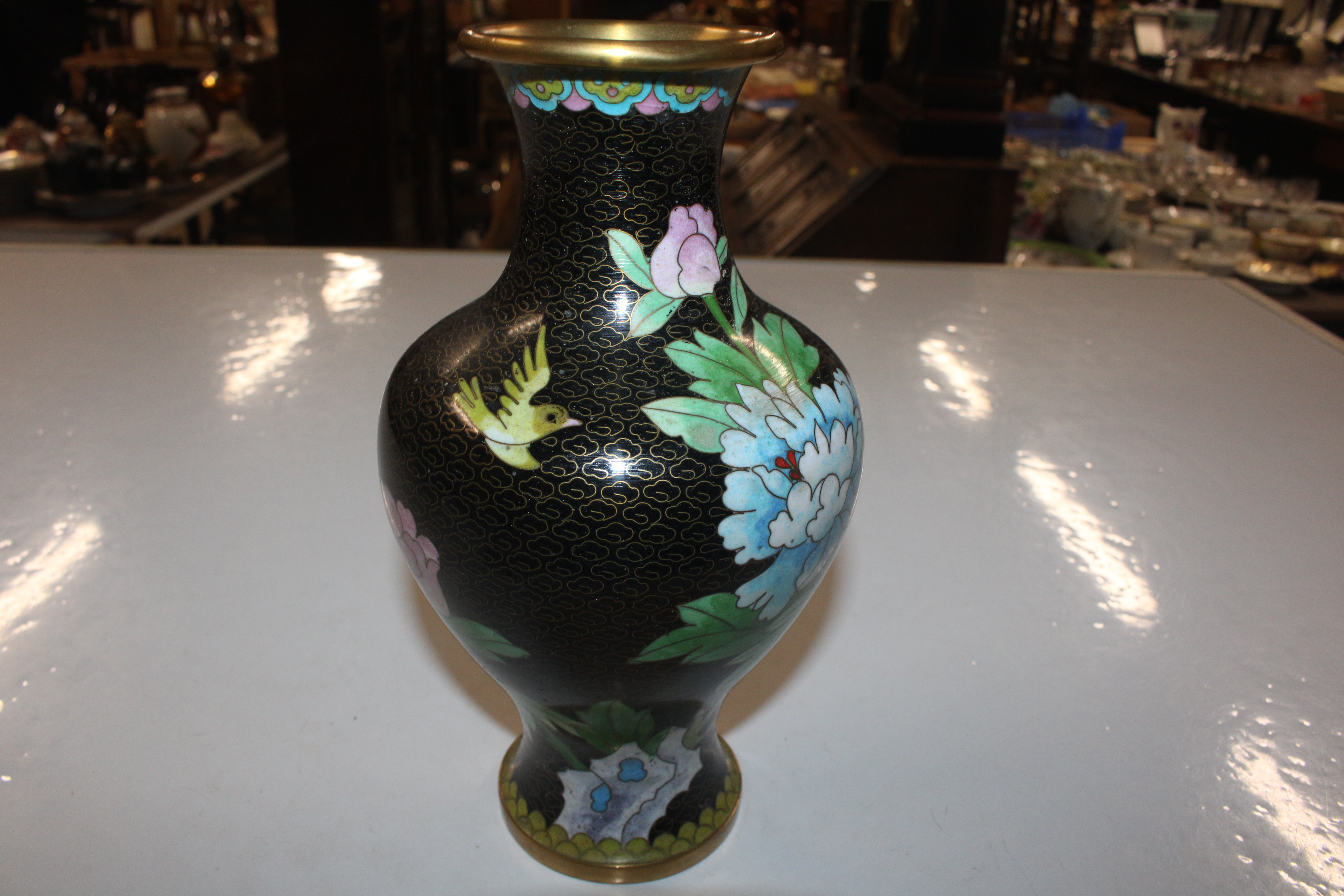 A pair of Cloisonné floral decorated vases on wood - Image 7 of 28