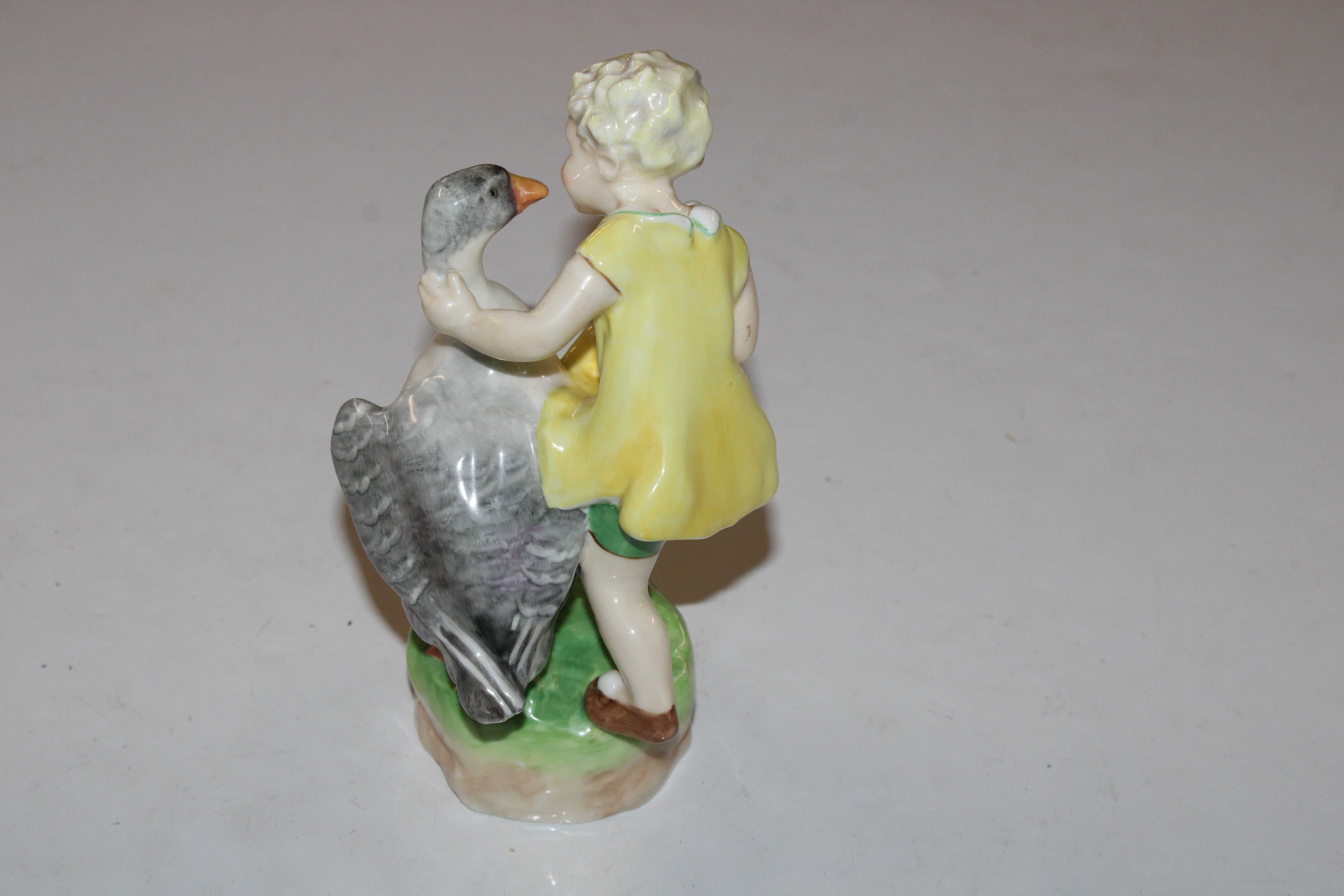 Three Royal Worcester figurines "Goosey Goosey Gan - Bild 15 aus 17