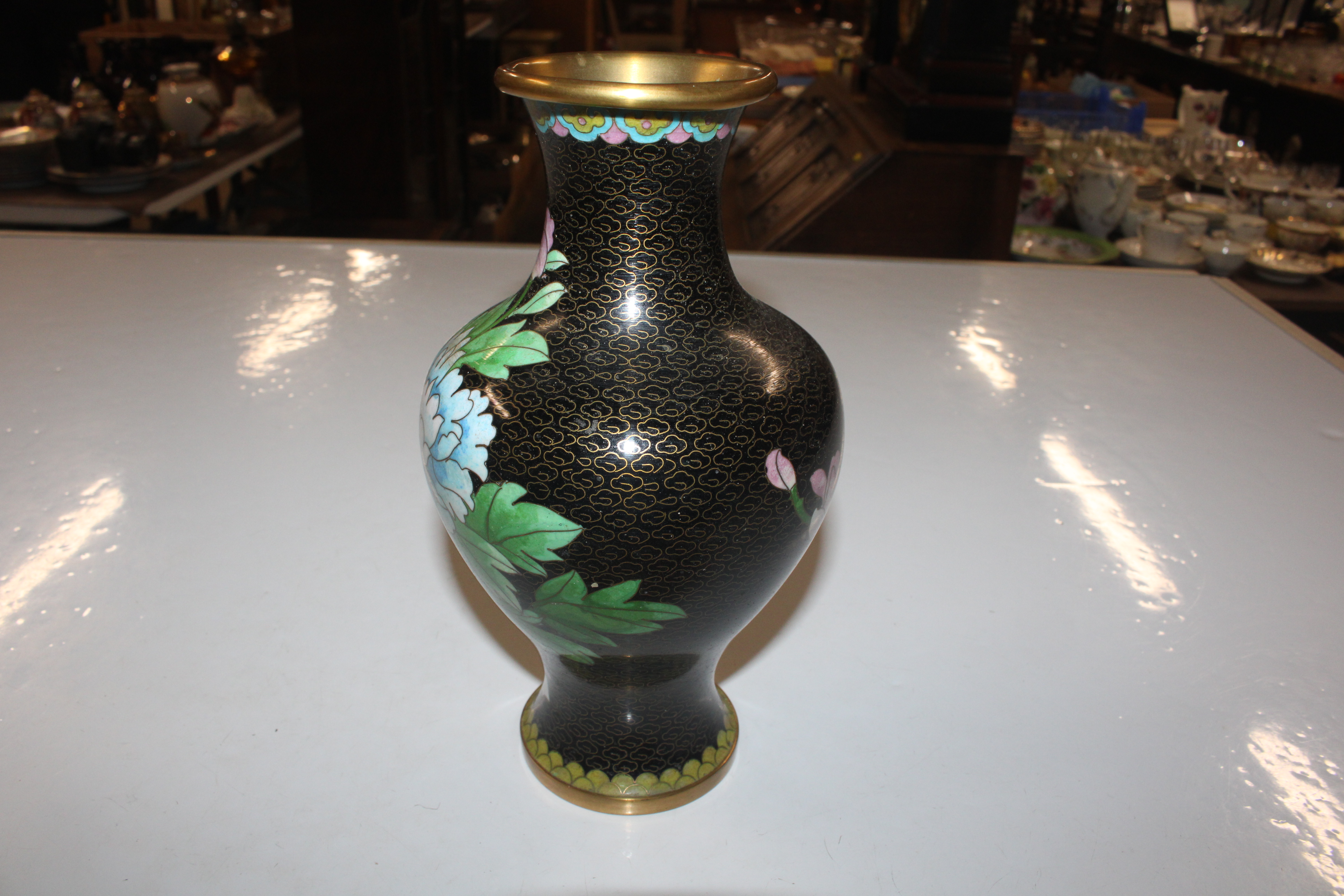 A pair of Cloisonné floral decorated vases on wood - Image 3 of 28