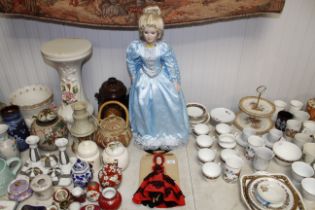 A souvenir doll and a collectors doll 'Cinderella'