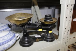 A set of scales and collection of weights