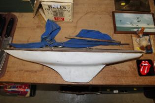 A model pond yacht