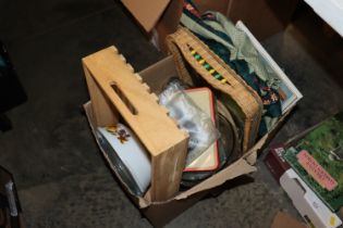 A box of various sundry kitchenalia etc