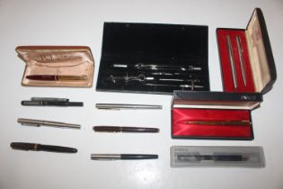 A box containing a Parker fountain pen with 14ct g