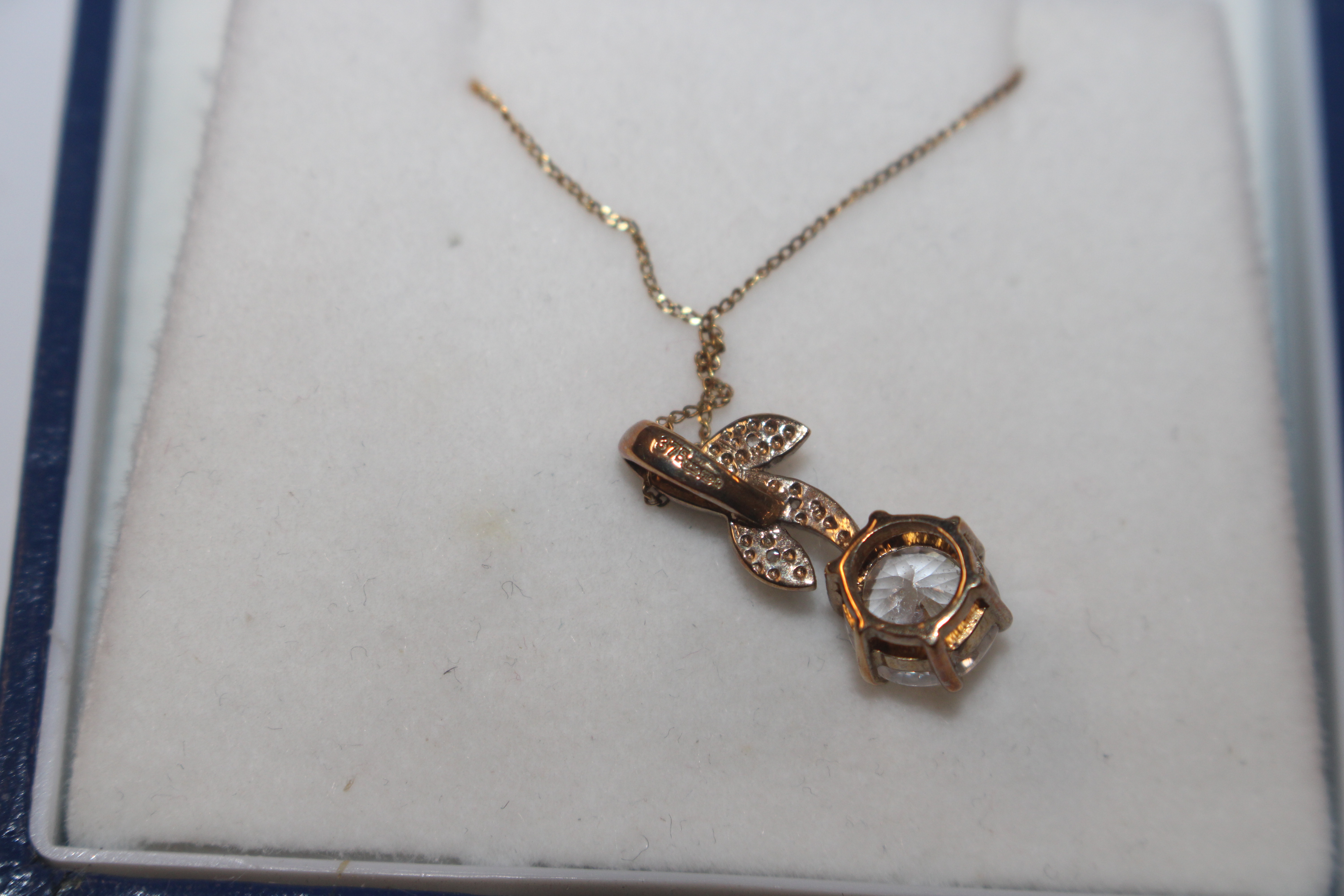 Three 9ct gold pendants set with coloured stones, - Image 7 of 7