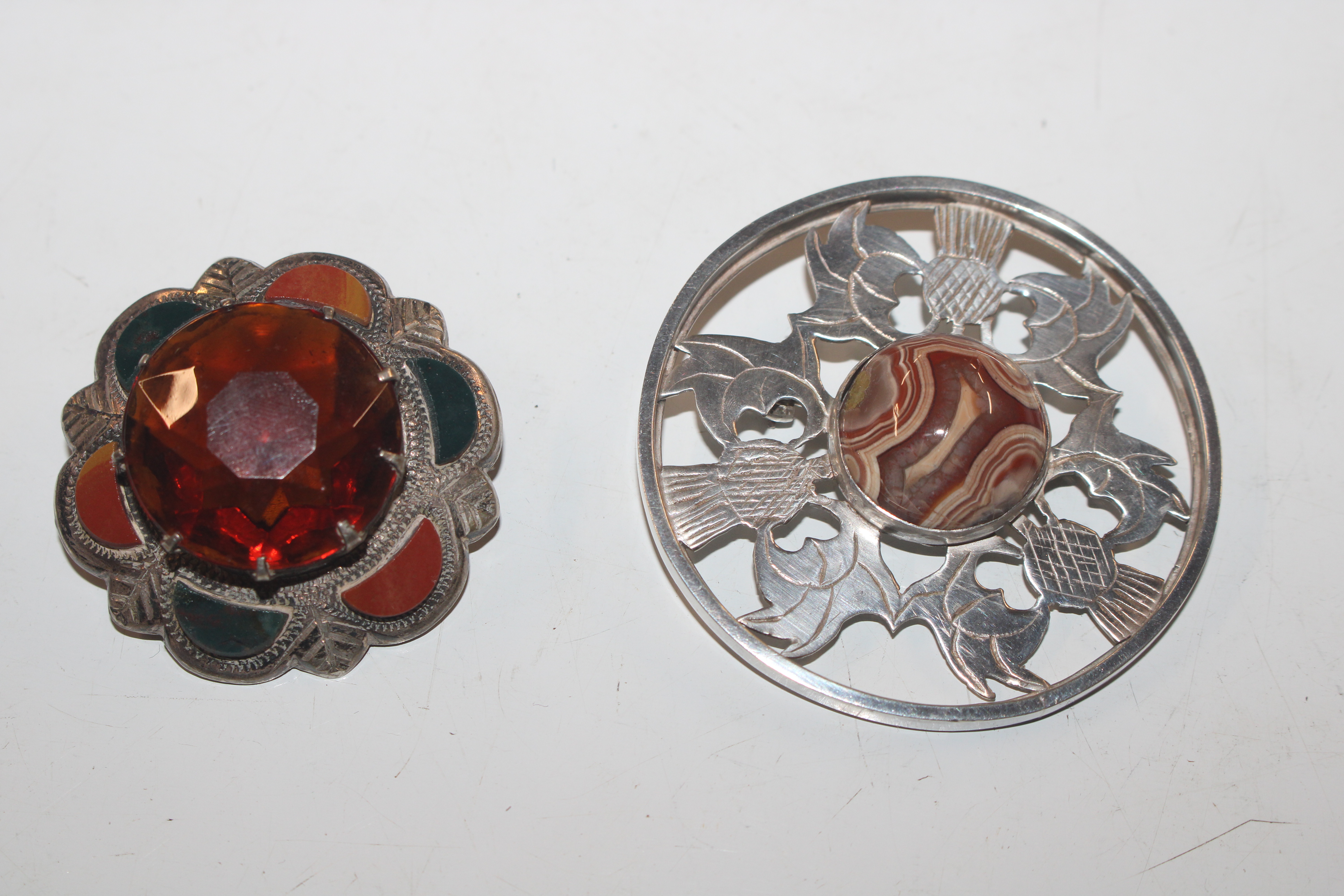 A collection of 925 silver and other brooches to i - Image 8 of 26