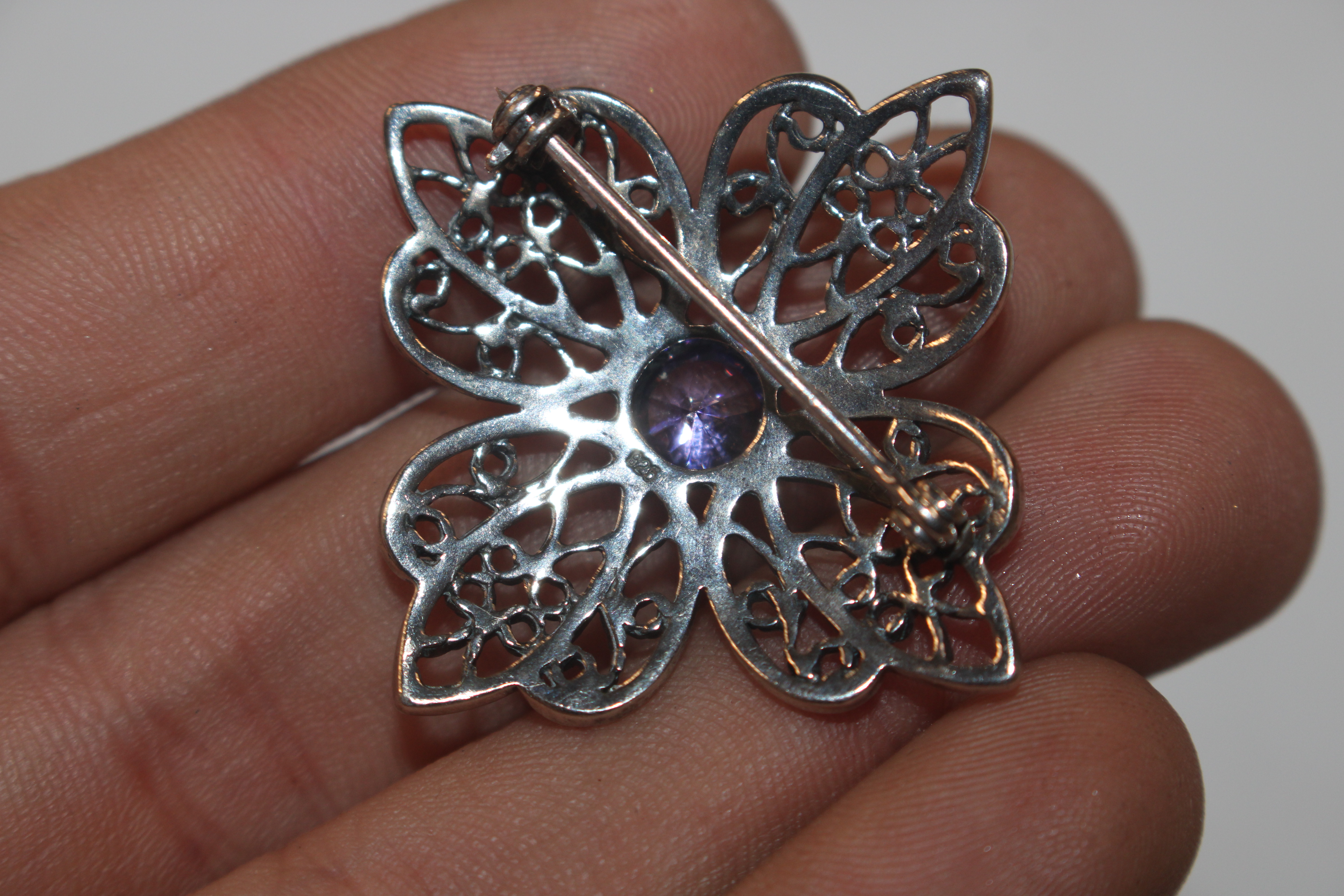 A collection of 925 silver and other brooches to i - Image 4 of 26