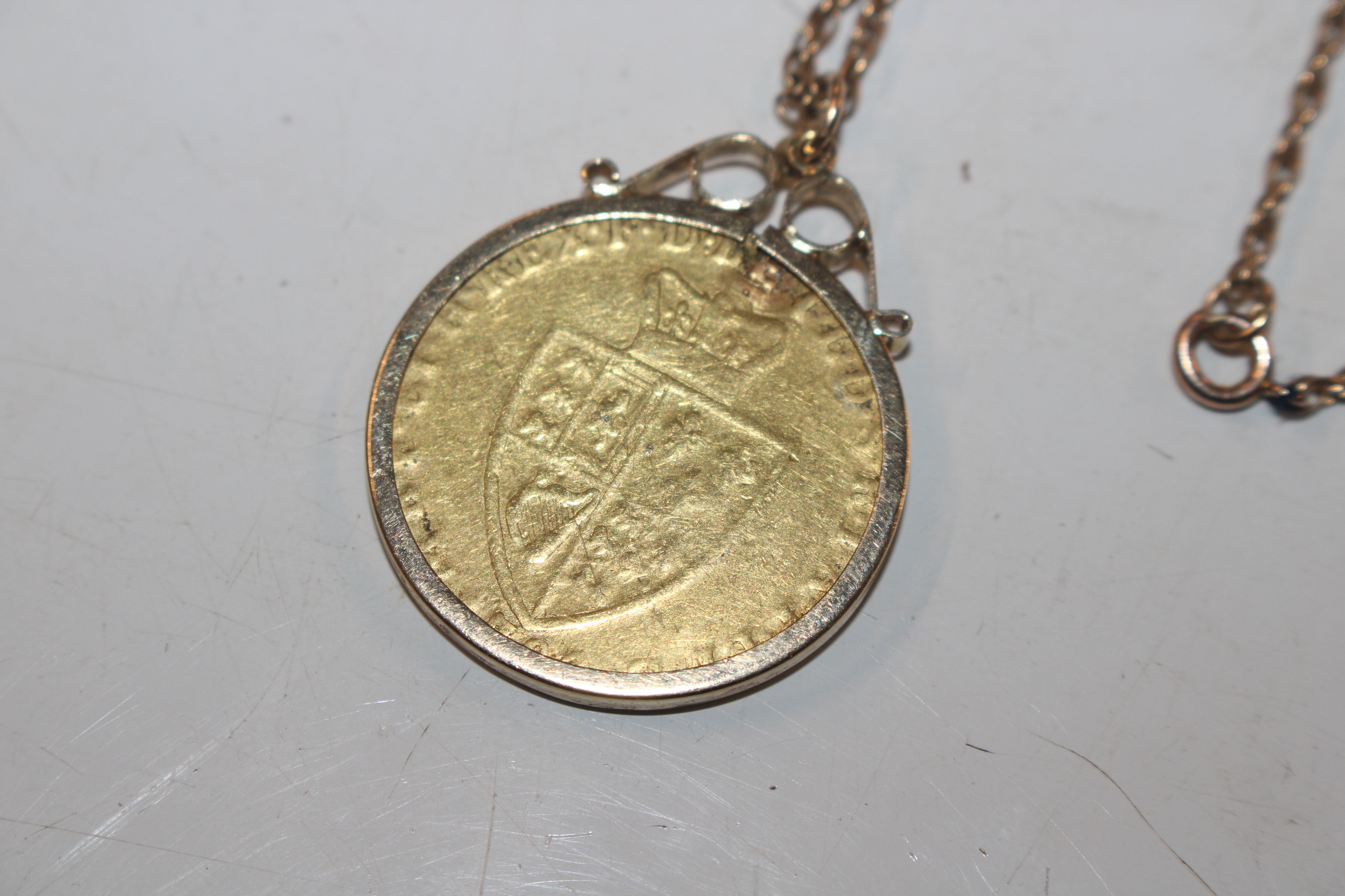 A Guinea contained in 9ct gold mount and hung to y - Image 3 of 5