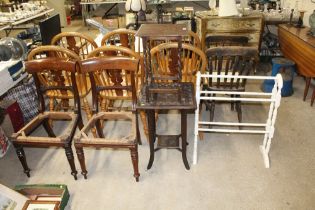 A pair of 19th Century bar back dining chairs for