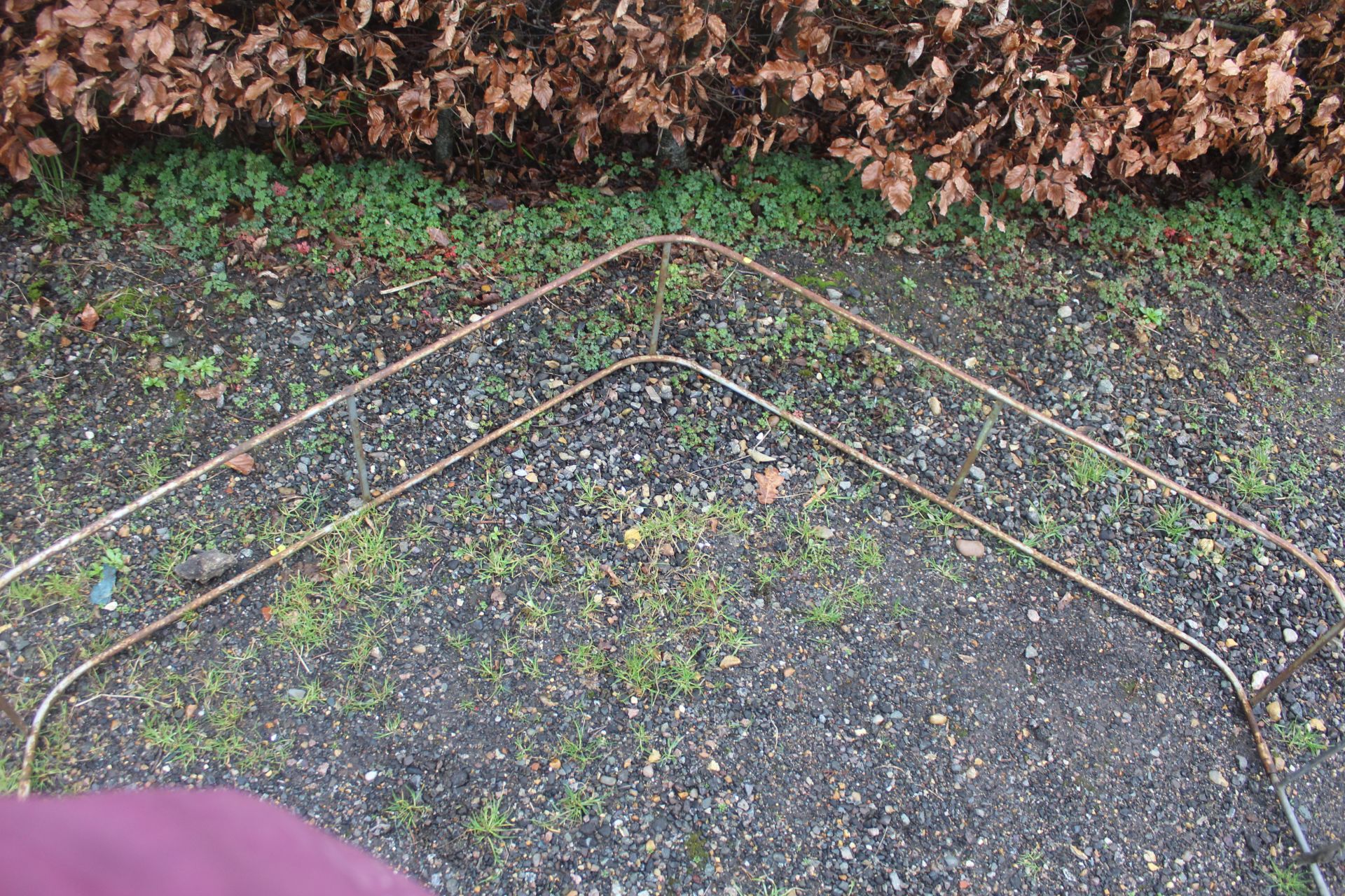 A large metal rose arch in three sections - Image 3 of 4