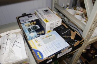 Various boxed cameras, a lockable key cabinet, por