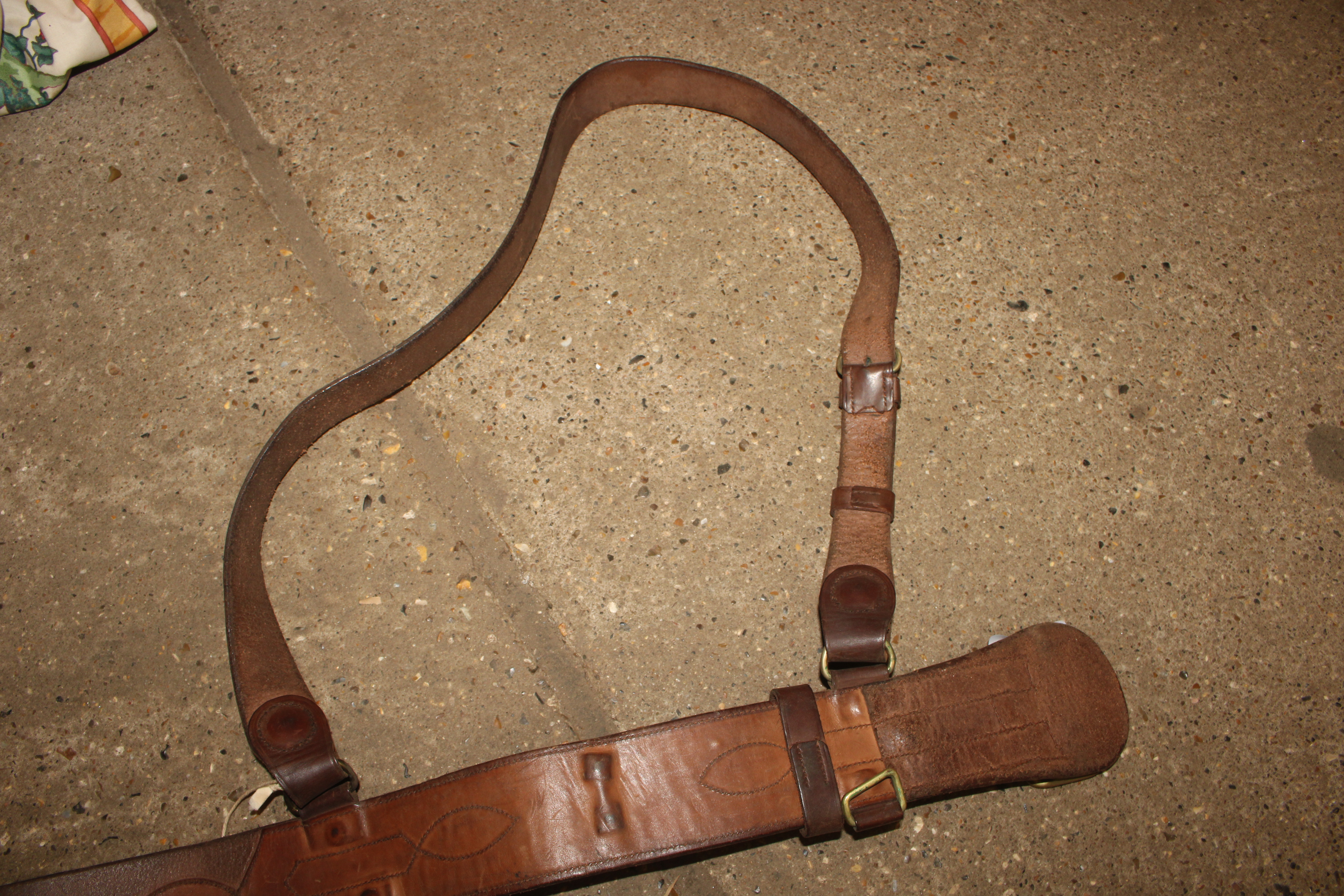 A Sam Browne Officers belt - Image 6 of 7