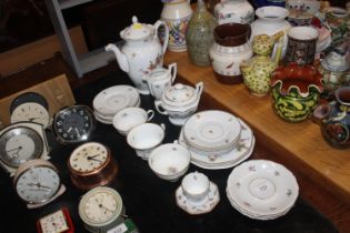 A quantity of Bravia tea and dinnerware