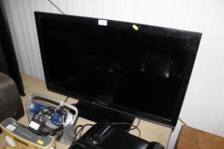 A Panasonic flat screen tv (no remote)