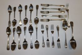 A collection of silver cutlery to include a set of