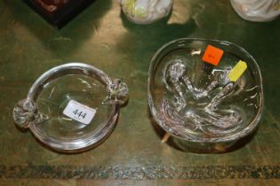 Two Art Glass bowls