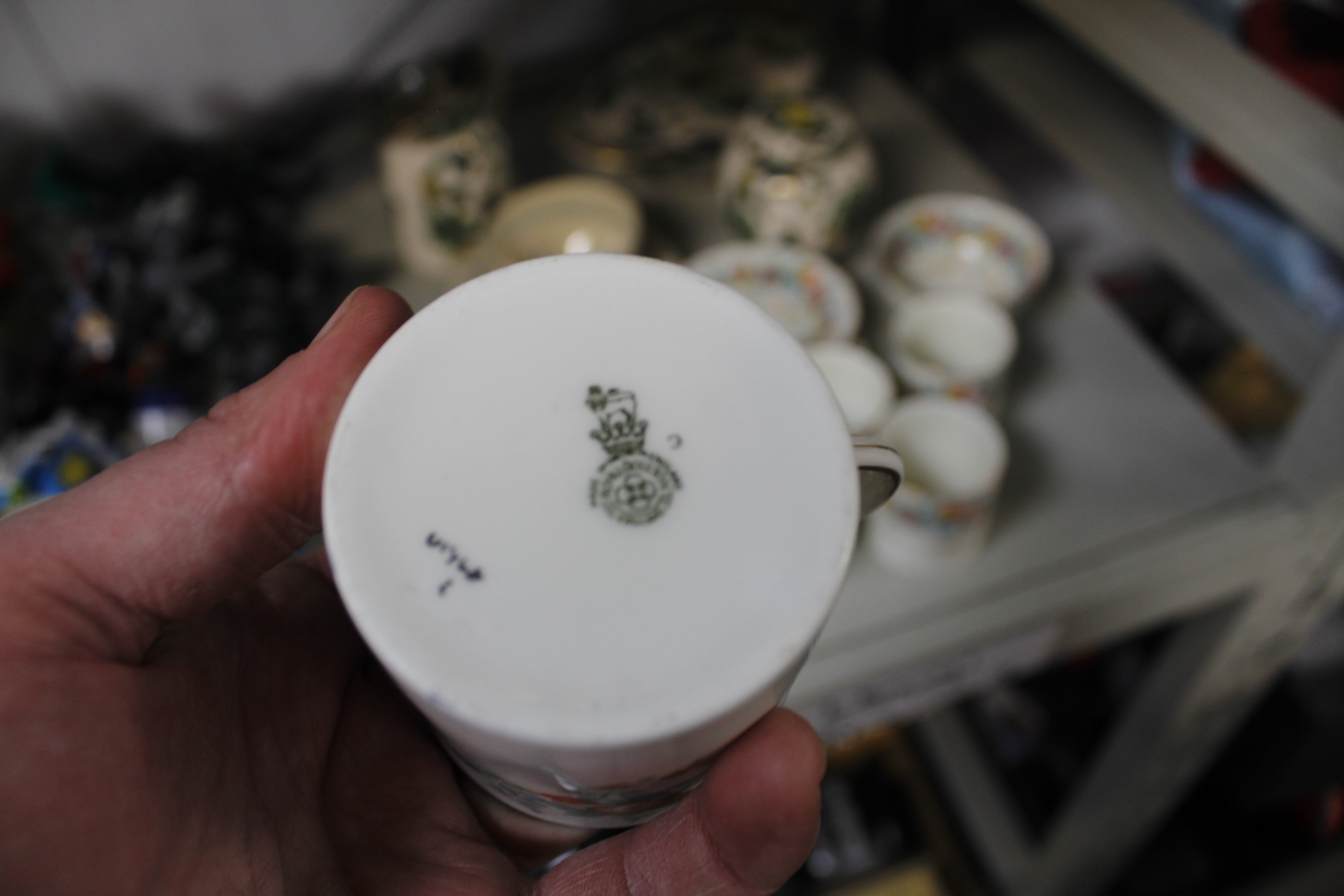 A small quantity of Royal Doulton tea ware, Masons - Image 2 of 3