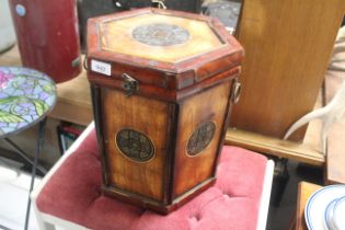 An Oriental style octagonal box and cover