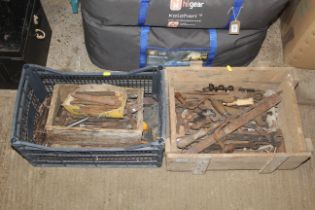 A wooden box and contents of vintage tools to incl