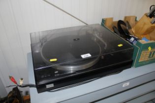 A Sansui-222 Mark II belt driven turntable