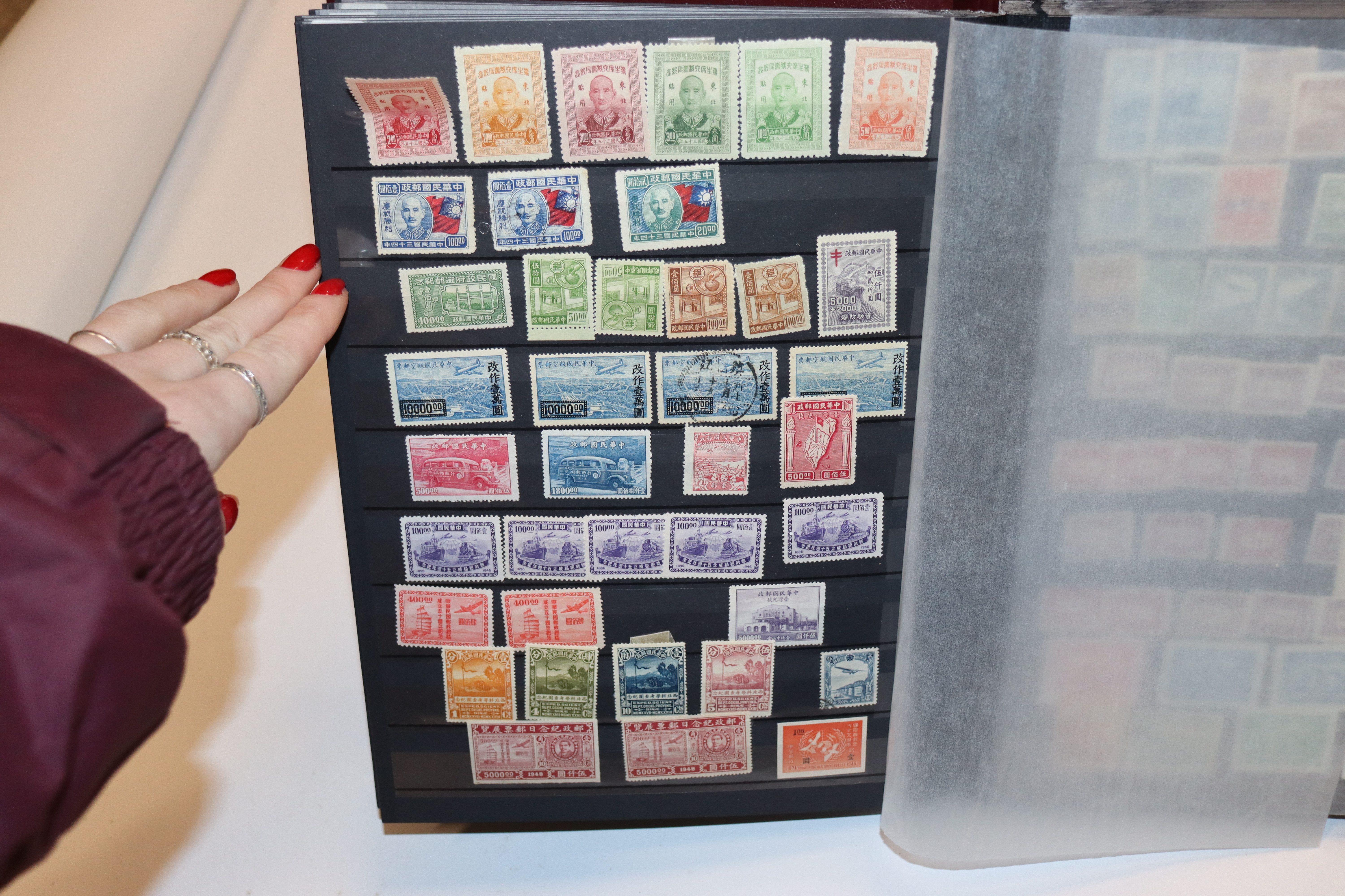 A Chinese stock book of stamps, mainly pre WWII in - Image 17 of 47