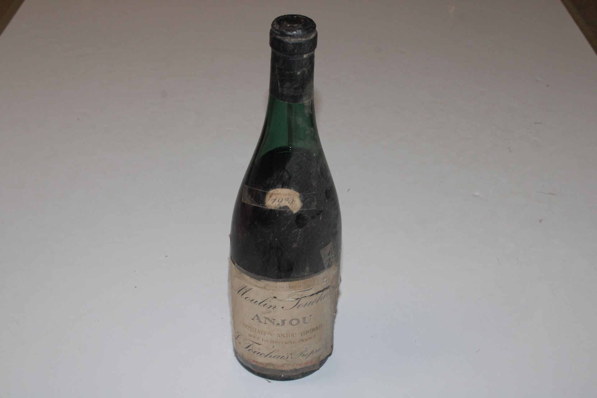 A bottle of Moulin Touchais 1929; and another 1959 - Image 2 of 17