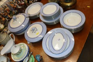 A quantity of Booths dinnerware