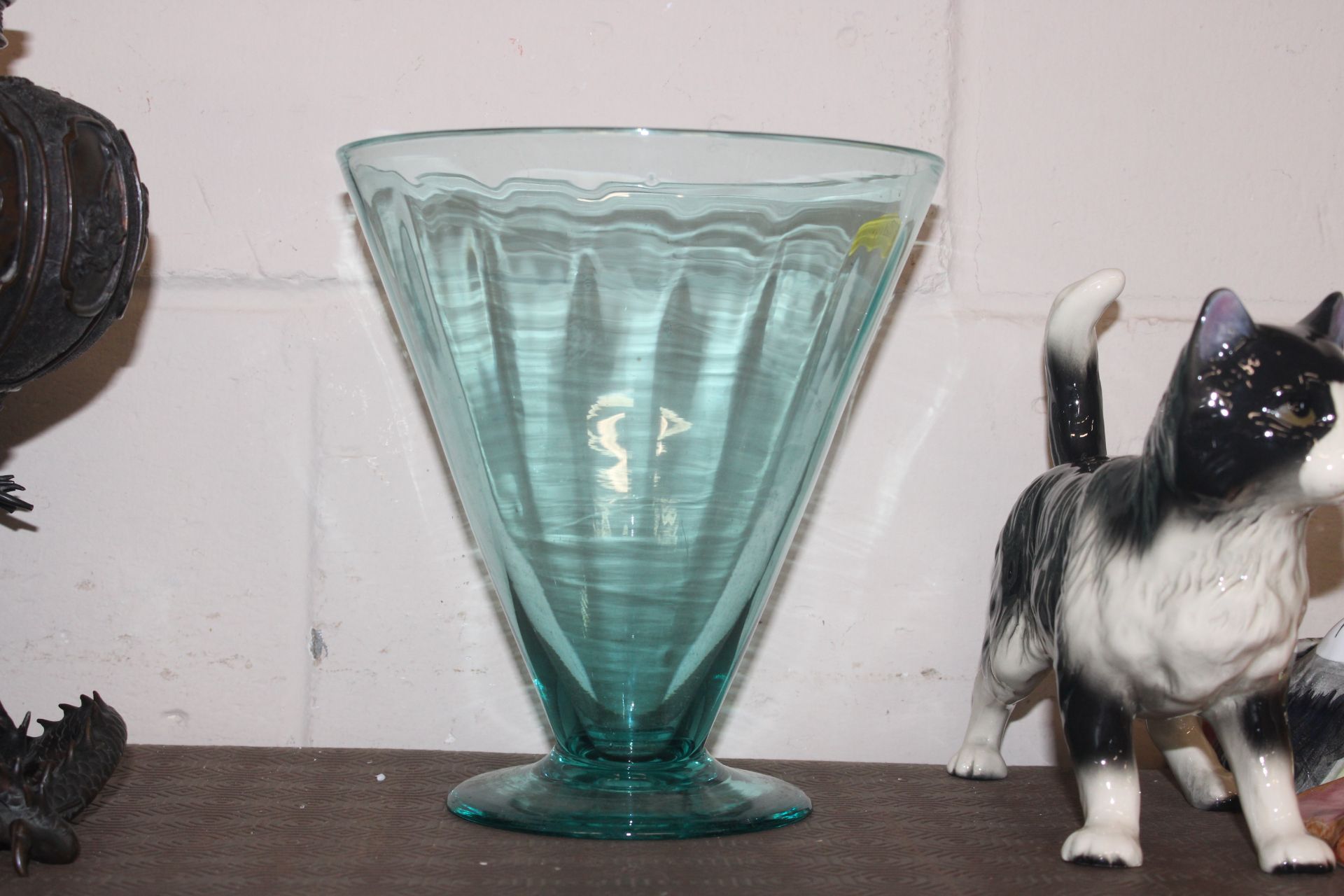 Three Art Glass vases - Image 4 of 4