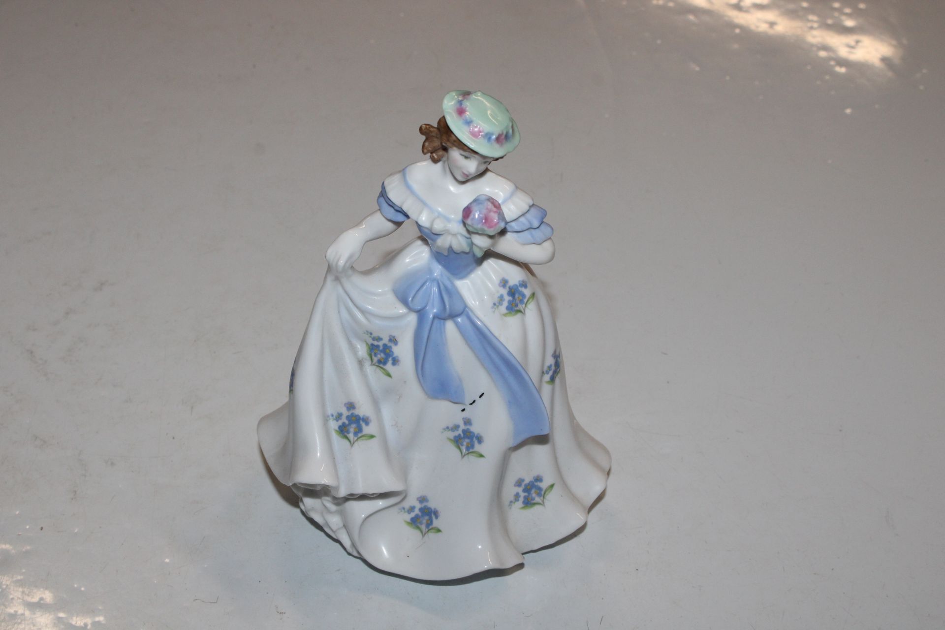 Four Royal Worcester figurines - Image 5 of 12