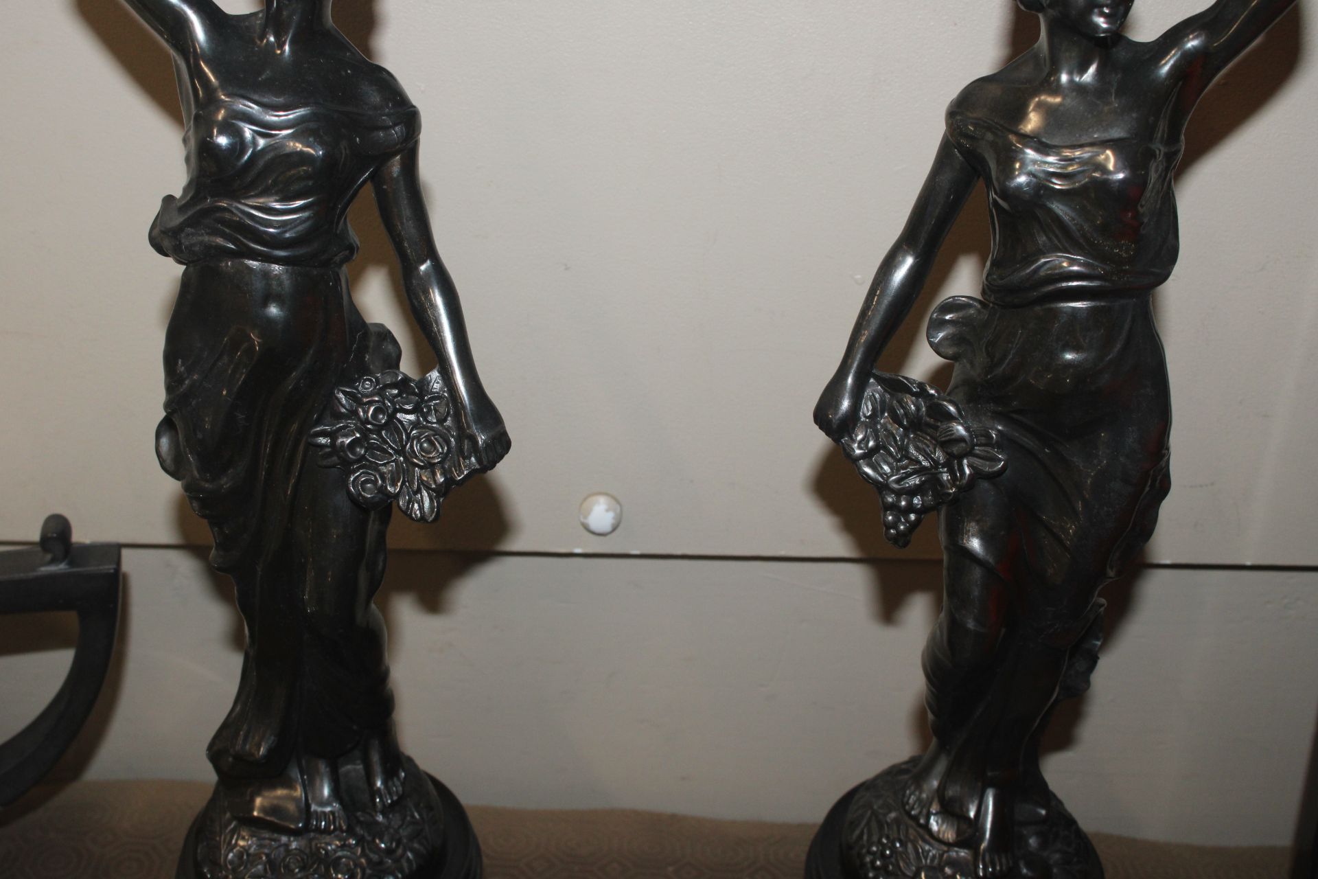 A pair of Art Deco design figural table mirrors wi - Image 3 of 5