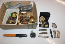 A box of small sundry items to include large fount