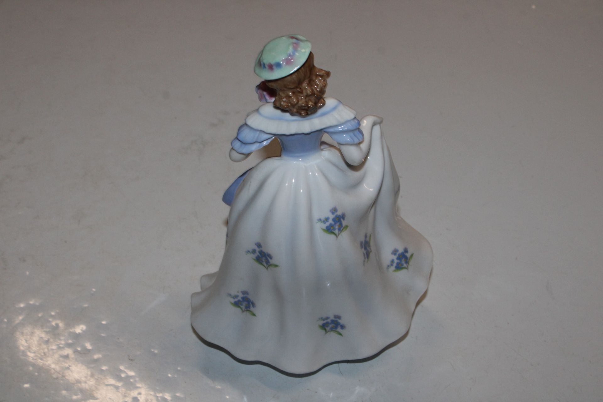 Four Royal Worcester figurines - Image 6 of 12