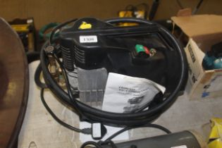 An Am-Tech ZVW58H oil-less air compressor with ins