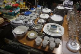 A quantity of Susie Cooper coffee ware, various tea and coffee ware etc