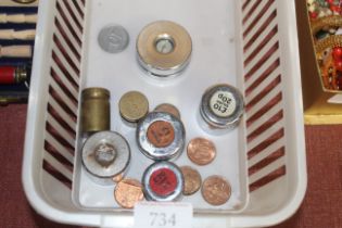 A quantity of bank coin weights including £5 in silver, £10 in 20 pence's, £20 in £1 coins, £10 in