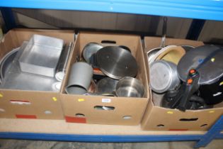 Three boxes of various kitchenalia