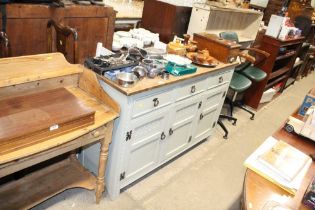 A part painted oak dresser base, fitted three draw