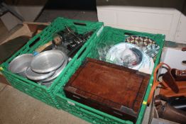 Two boxes of miscellaneous items to include a Vict