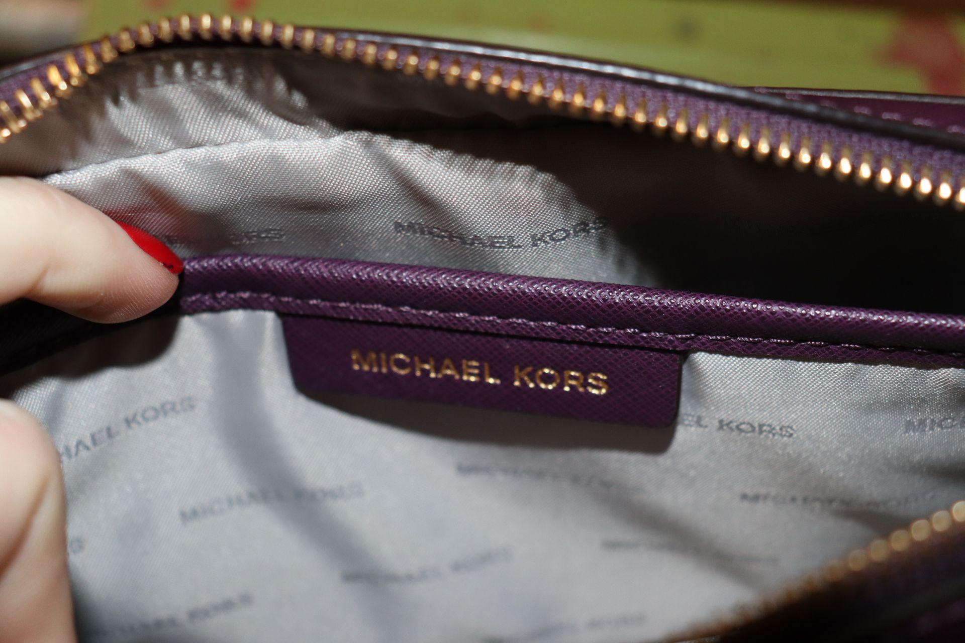 A Michael Kors purple small chain handled bag - Image 3 of 3