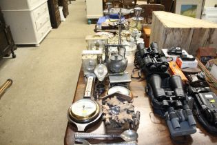 A quantity of various metal ware and clocks to inc