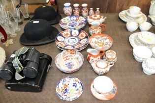 A quantity of Satsuma Oriental decorated porcelain